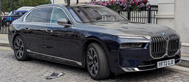 Temsili fotoğraf: BMW i7, Sedan.