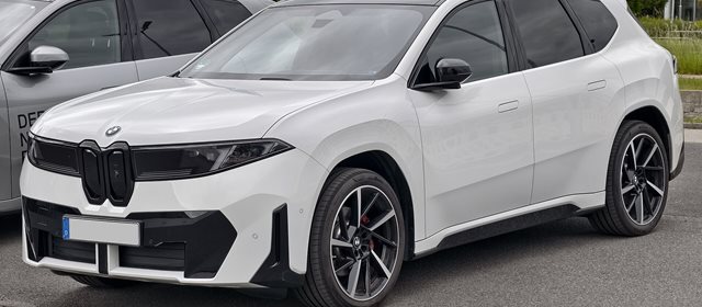 Temsili fotoğraf: BMW iX3, SUV.