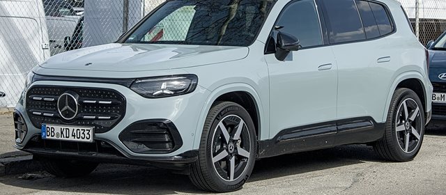 Temsili fotoğraf: Mercedes-Benz GLB, 7 koltuklu SUV.