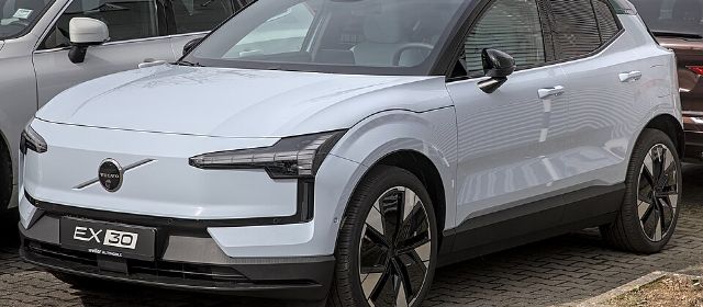 Temsili fotoğraf: Volvo EX30, SUV.